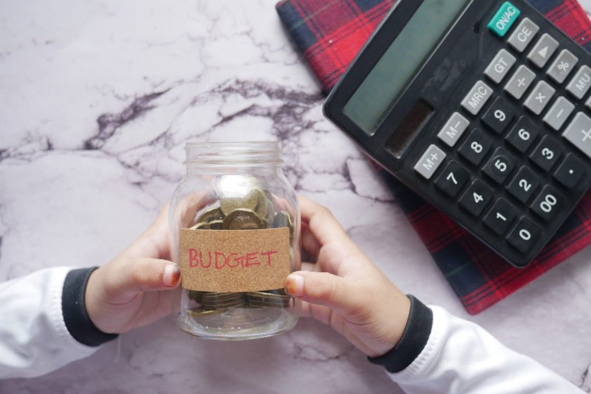 Step by step on how to budget using kakeibo technique