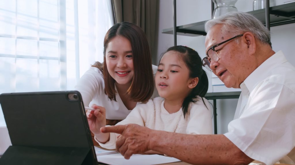 all ages interacts with the internet