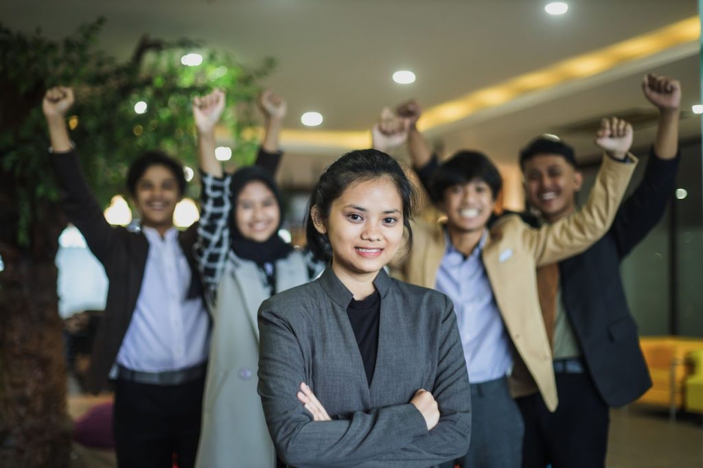 leading team member 